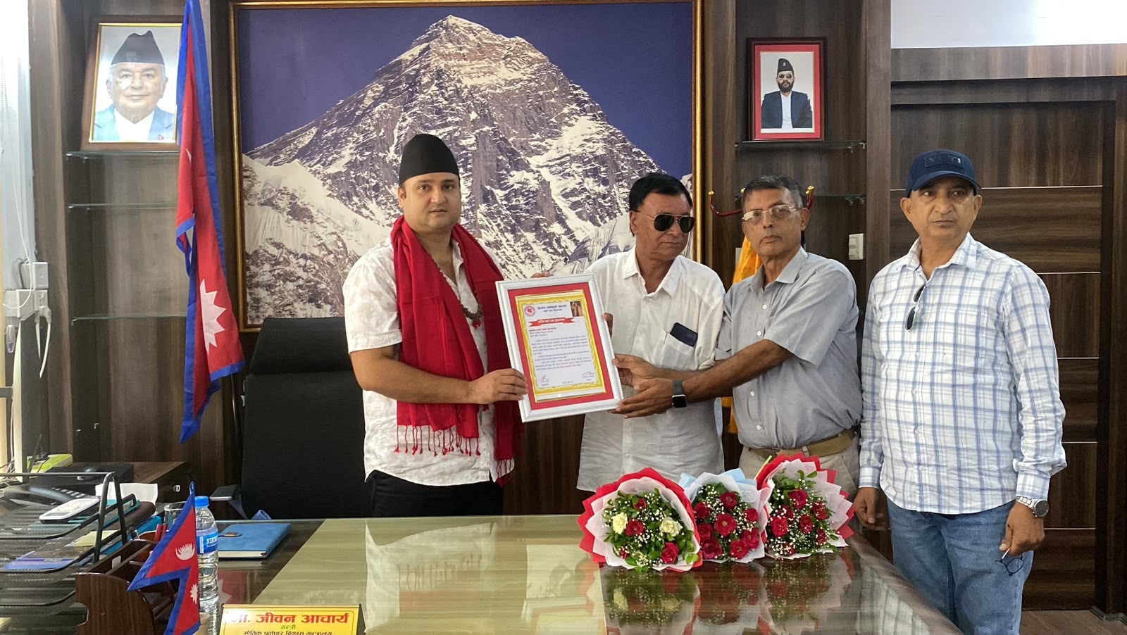व्यवसायीले समयमै काम सक्ने प्रतिबद्धता जनाएपछि म्याद थप र बजेट व्यवस्थापनमा मन्त्रीको ‘ग्रिन सिग्नल’